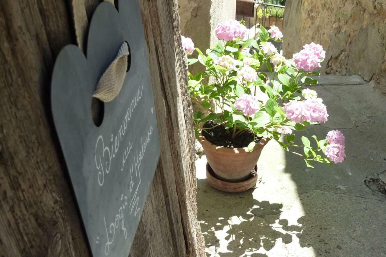 Le Logis D'Hortense Vic-le-Comte Dış mekan fotoğraf